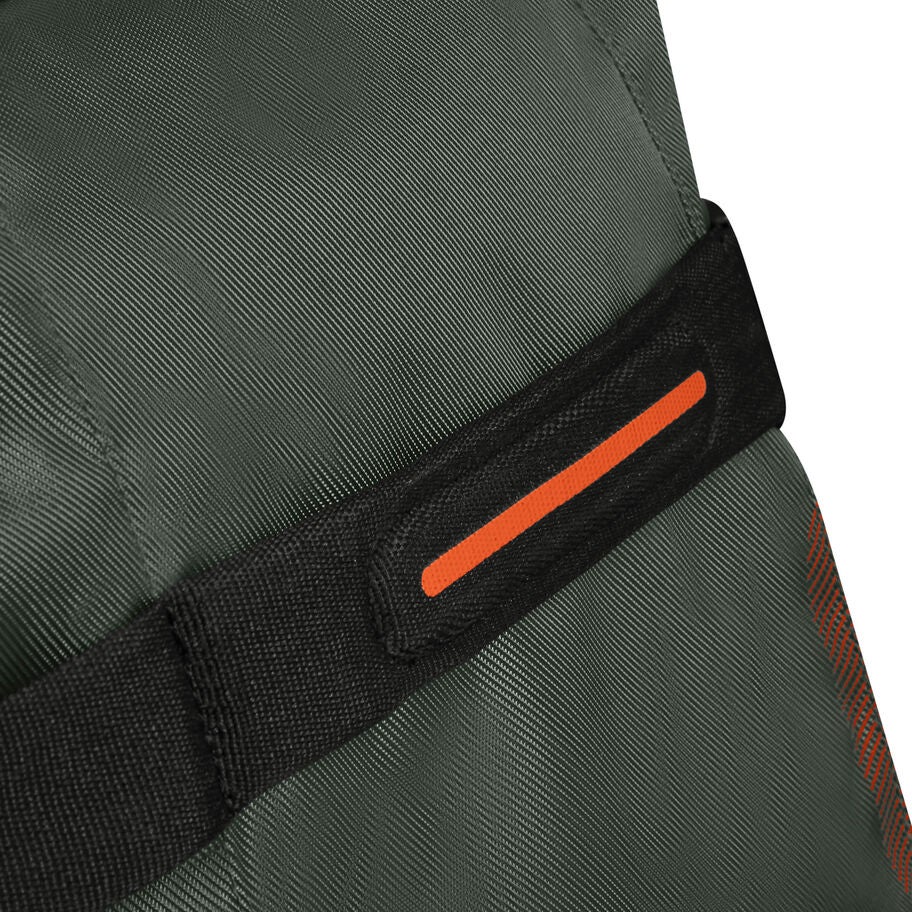 American Tourister Urban Track Small Wheeled Duffle (21.5") in the color Dark Khaki. image number 7